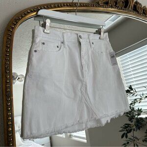 Denim white skirt